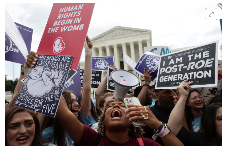 Roe v Wade: Apa putusan Mahkamah Agung AS Tentang Aborsi?